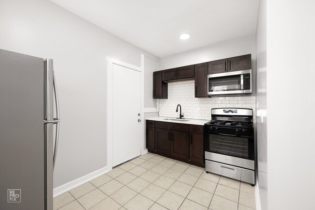 4720 S Drexel Blvd Chicago, IL 60615, Chicago, IL 60615 - photo 7