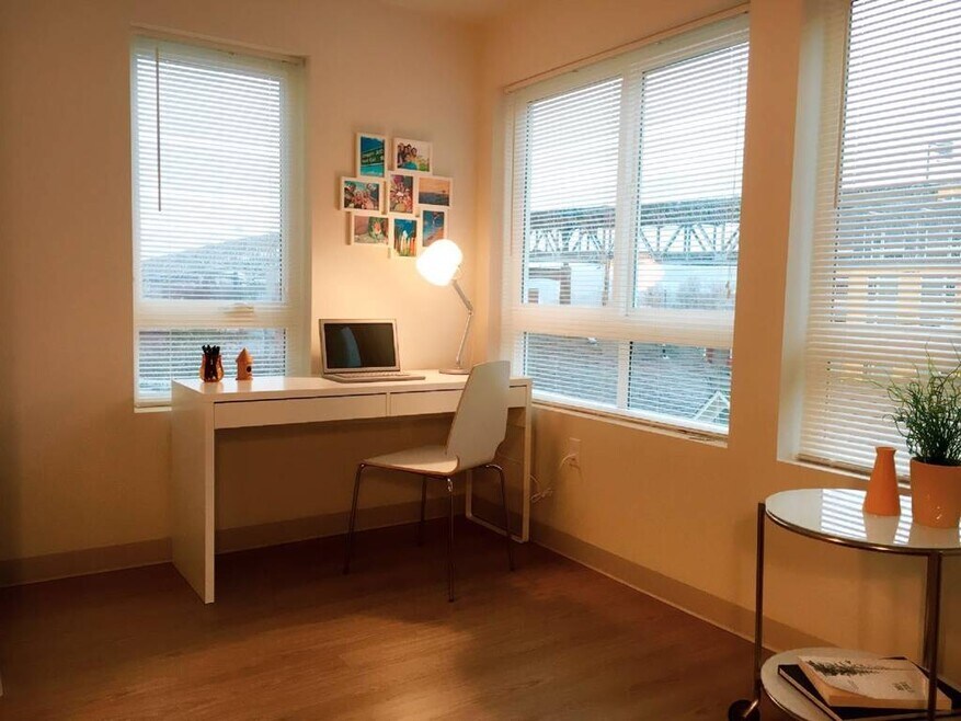 The Courtyard, Seattle, WA 98105 - photo 1