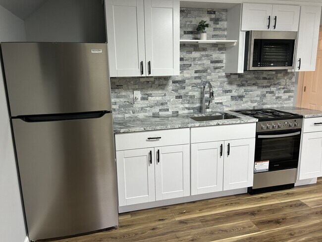 47 Sequoia Dr unit A, Coram, NY 11727 - photo 2