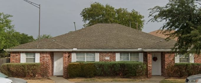 1802 Sara Dr, College Station, TX 77845 - photo 1