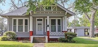 1500 6th St, Bay City, TX 77414