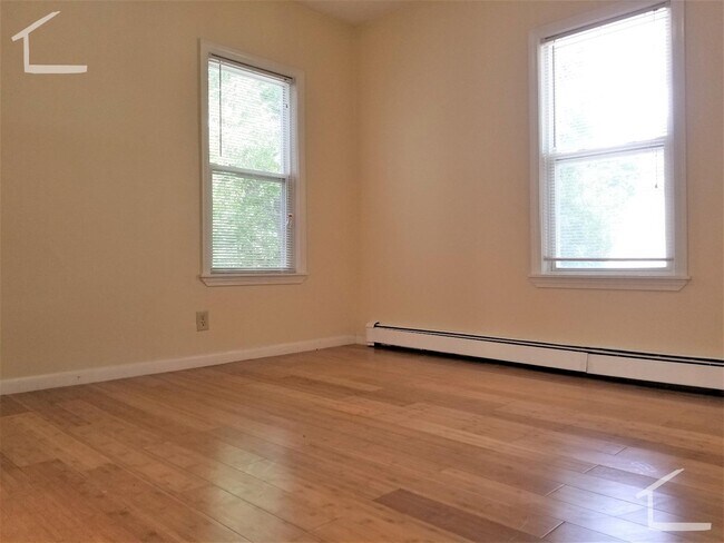 36 Pratt St unit 2, Allston, MA 02134 - photo 5