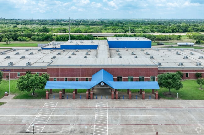 GreatSchools gives Caddo Grove Elementary School a 13:1 student-to-teacher ratio.