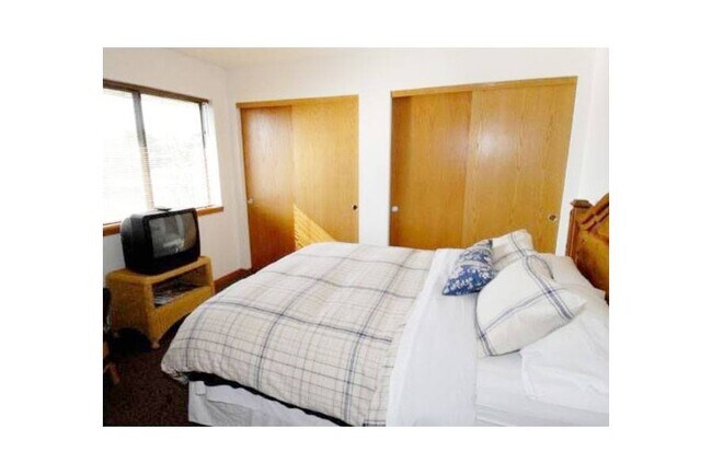 LITHOSTONE MEADOWS, Lomira, WI 53048 - photo 7