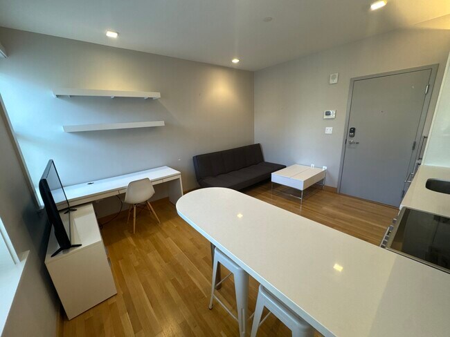 113 Auburn St unit 22, Cambridge, MA 02139 - photo 6