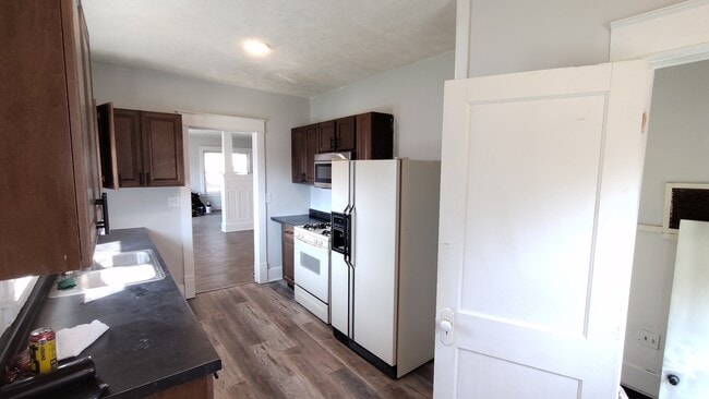 941 E Richmond St, Kokomo, IN 46901 - photo 5