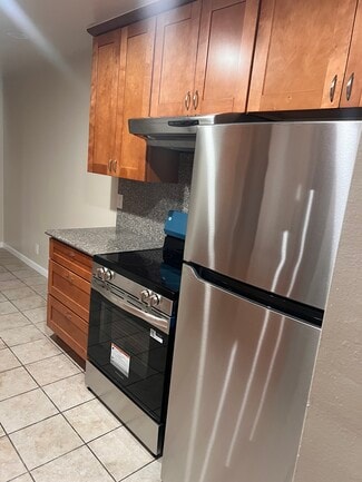 281 Juana Ave Unit 309, San Leandro, CA 94577