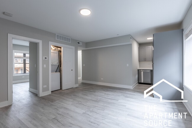 1139 Oak Ave unit E1, Evanston, IL 60202 - photo 3