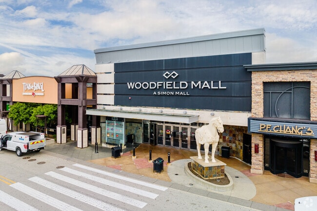 Woodfield mall has everything a shopper could want, from a large selection of brand name stores, to restaurants and entertainment options.