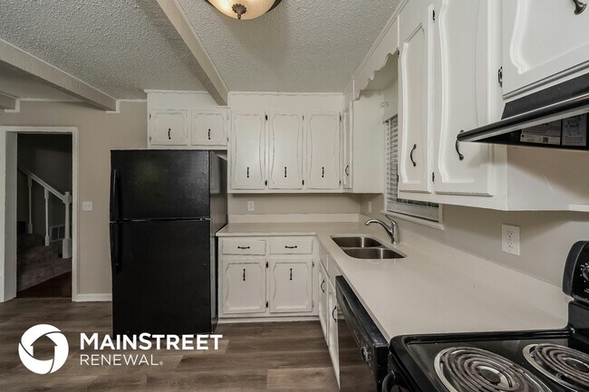 5070 Rick Dr, Pinson, AL 35126 - photo 7