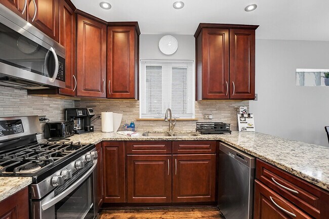 6059 W 64th St unit ID1285059P, Chicago, IL 60638 - photo 5