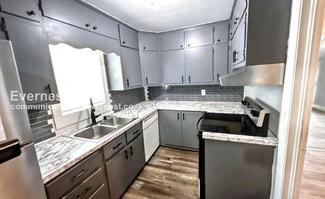 913 Meadowbrook Dr, Birmingham, AL 35215