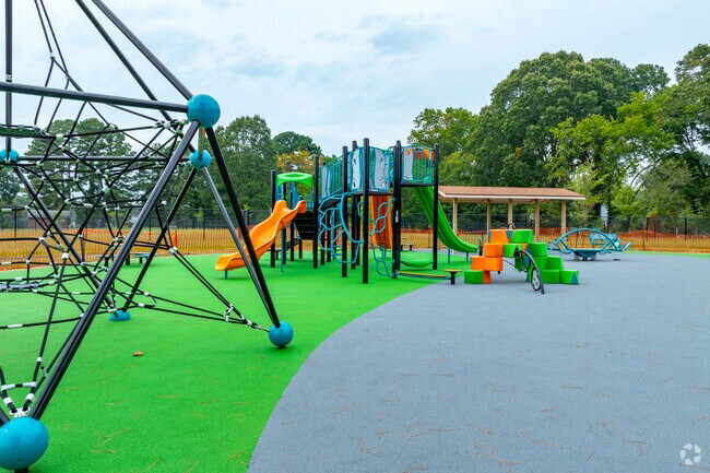 Let the kids loose at Deale Community Park.