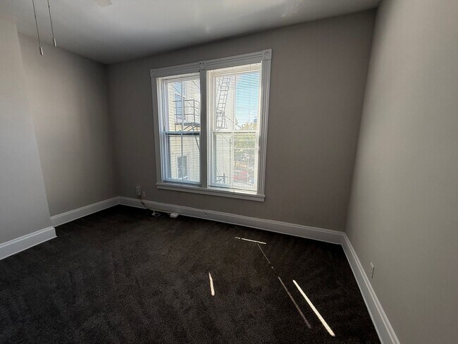 112 W Nixon St, Cincinnati, OH 45220 - photo 6