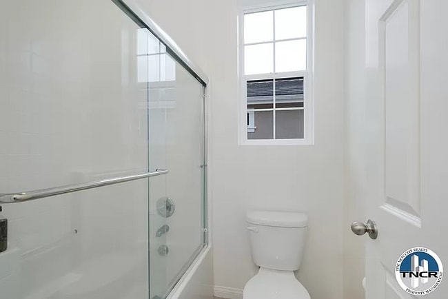 28468 Sunflower St, Highland, CA 92346 - photo 2