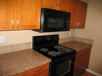19924 19th Ave NE, Shoreline, WA 98155