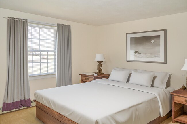 Keewaydin Pines, Laconia, NH 03246 - photo 5