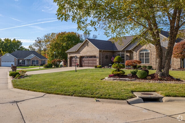 Maryville's streets are lined with charming traditional houses.