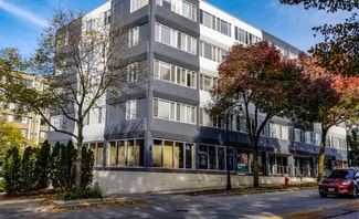 3575 N Oakland Ave Unit 402, Shorewood, WI 53211