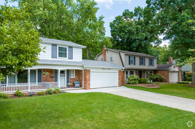 Colonial-style homes are common in Clinton-George.