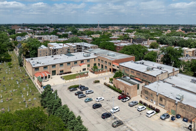 St. Augustine College is centrally located in the Uptown area of Chicago.