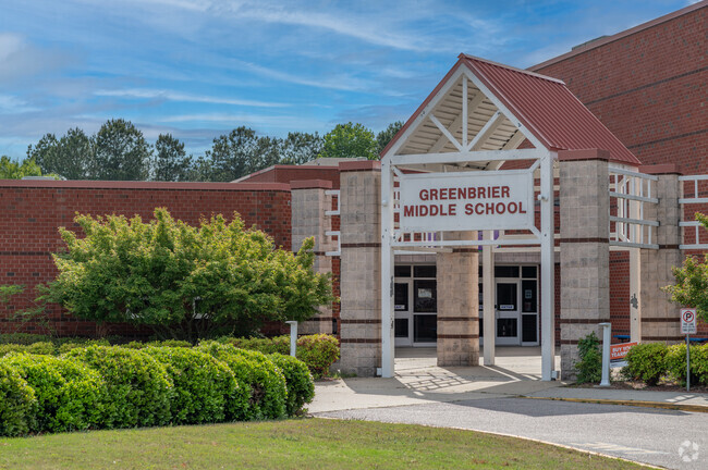 Greenbrier Middle School in Greenbrier East teaches less than 900 students.