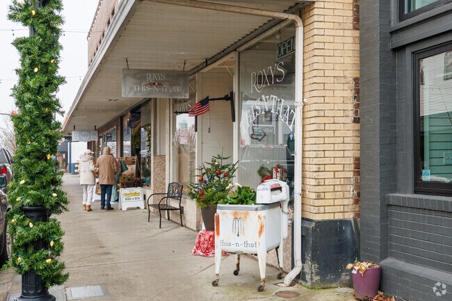 Downtown Enumclaw features many small boutiques and locally owned stores.