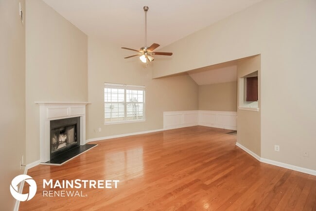 4321 Holliday Rd, Atlanta, GA 30349 - photo 5