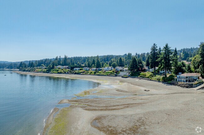 The coast along Chico has an array of stunning homes.