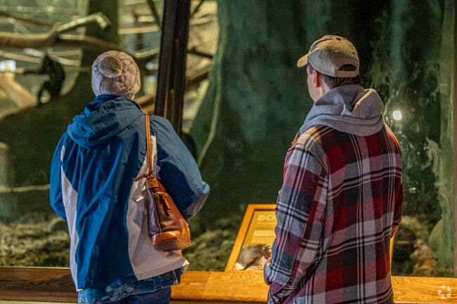 Cannon Park residents can head to the Milwaukee County Zoo.