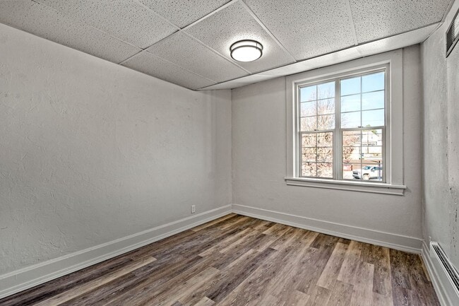 Gladden Building, Mc Donald, PA 15057 - photo 3