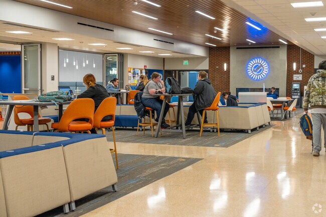 Spokane Falls Community College near Northwest Spokane offers diverse degree programs.