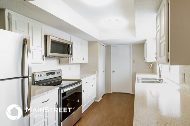 7254 Cloverglen Dr, Dallas, TX 75249 - photo 7