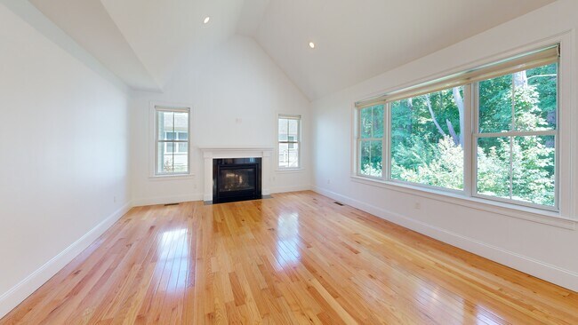 53 Matthew Cir, Easton, MA 02356 - photo 2