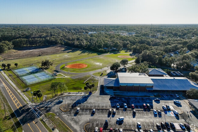 DeLand Middle School enrolls students in 6th through 8th grades.