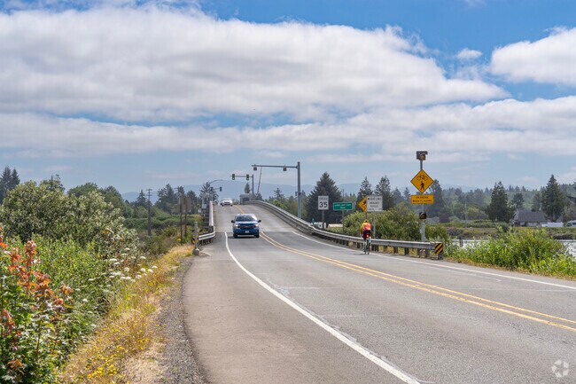 The Lewis & Clark Bridge offers easy access into Warrenton from Jeffers Garden.