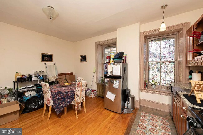 5911 Greene St unit 2nd floor, Philadelphia, PA 19144 - photo 4