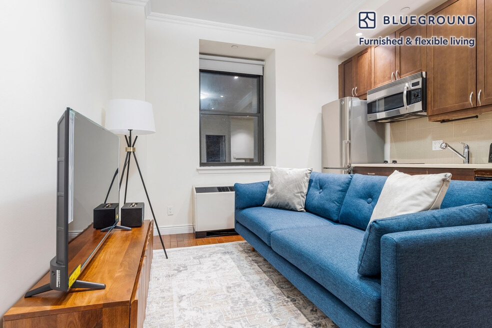 488 7th Ave unit FL3-ID2168, New York, NY 10018 - photo 1