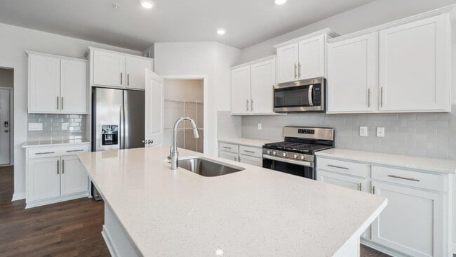 5 Comes Ridge Ct, Rosedale, MD 21237 - photo 6