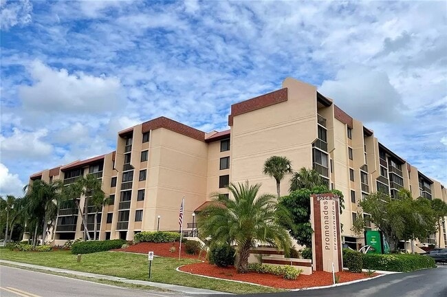 Wanamaker House unit 222, Port Charlotte, FL 33952 - photo 2