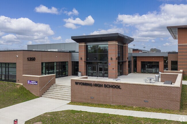 Wyoming High School has an overall rating of B- on Niche.com.