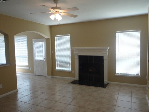 17207 Rancho Verde Way, Houston, TX 77095 - photo 5