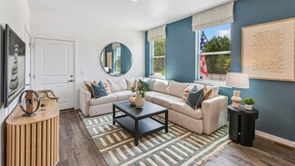 702 N Shawnee St, Aurora, CO 80018