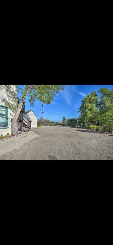 621 N Mill St, Santa Paula, CA 93060