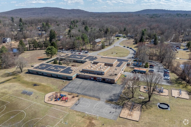 Furnace Woods Elementary School earns an A-minus from Niche.