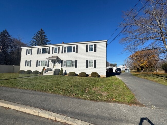 120 Elm St unit 3, Brewer, ME 04412 - photo 3