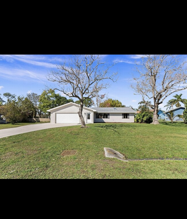 171 NE Twylite Terrace, Port St Lucie, FL 34983