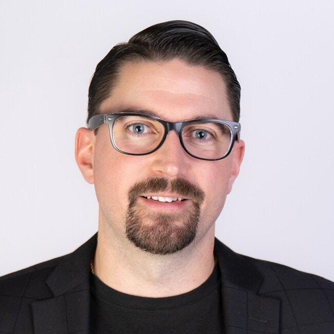 Agent Photo