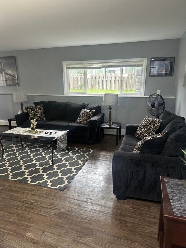 2908 W 32nd Ave, Anchorage, AK 99517