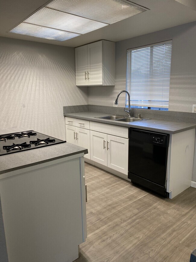 4680 Jurupa Ave, Riverside, CA 92506